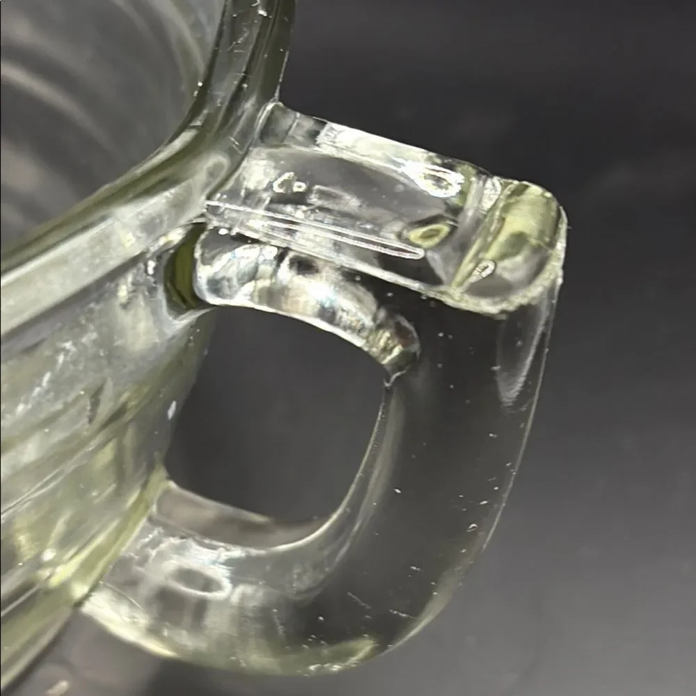 Clear Glass Juicer and pitcher Set